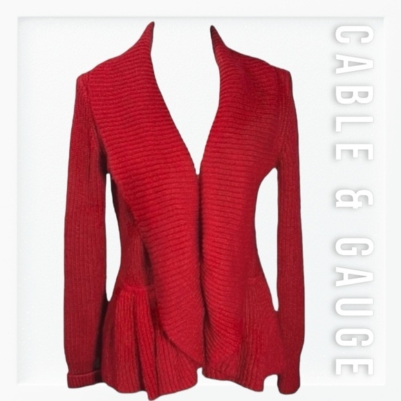 Cable & Gauge Cherry Red Thick Knit Ruffle Sweater sz M - Picture 1 of 14